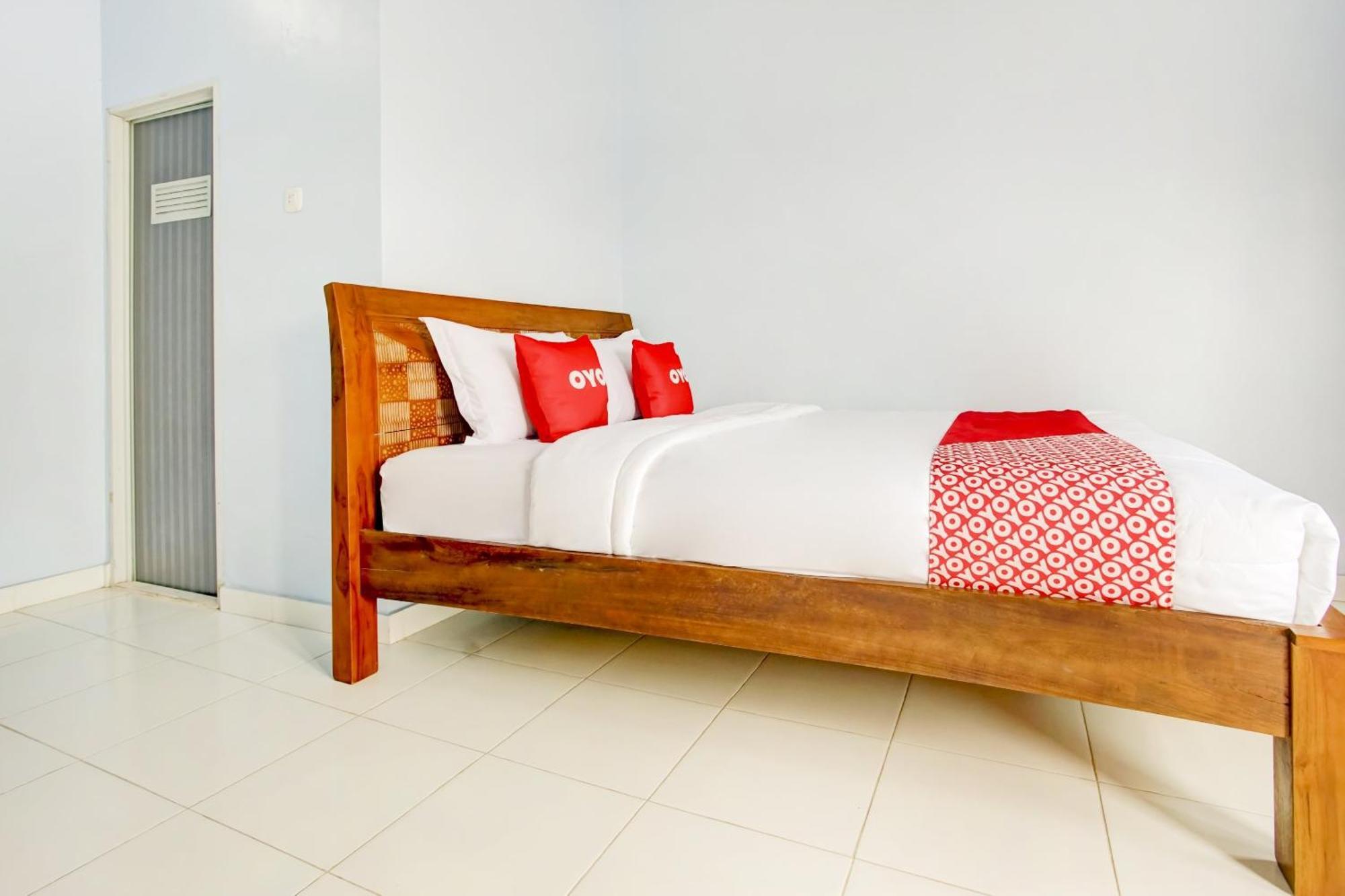 בנדר למפונג Oyo Life 3982 Azka Homestay Syariah מראה חיצוני תמונה